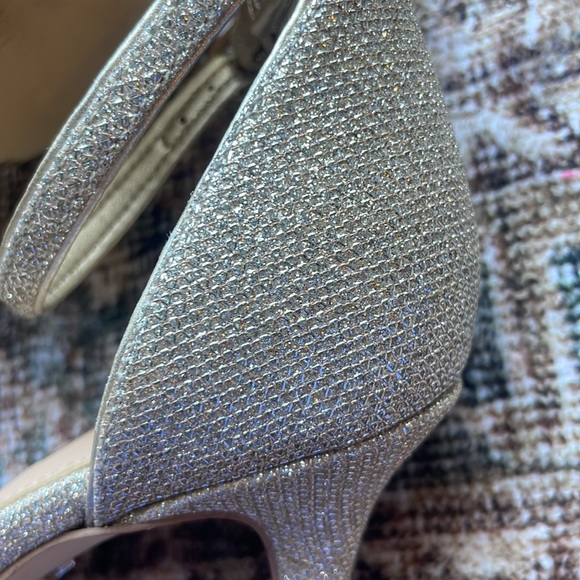 NWOT Sam Edelman Patti Ankle-Strap Sparkle Sequin Glitter Sandals - Picture 4 of 4